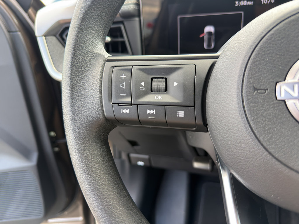 Used 2026 Nissan Kicks SV FWD image 13