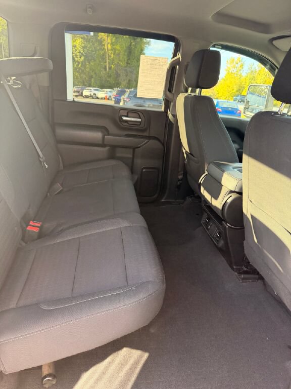 Used 2024 Chevrolet Silverado 2500 Custom w/ Custom Convenience Package AWD/4WD image 17