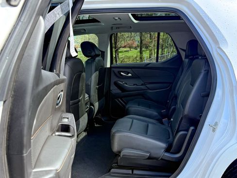 Used 2020 Chevrolet Traverse Premier AWD/4WD image 20