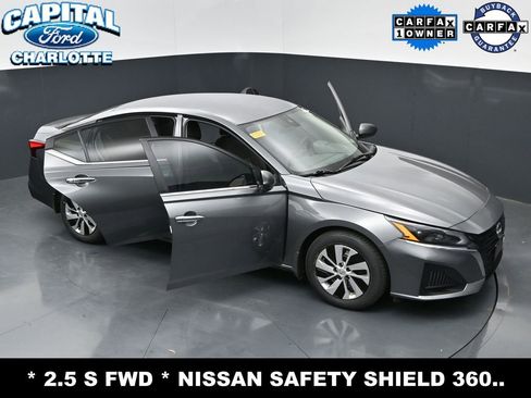 Used 2024 Nissan Altima 2.5 S FWD image 35