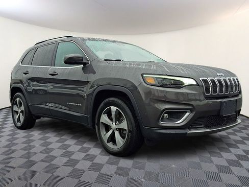 Used 2020 Jeep Cherokee Limited w/ Technology Group AWD/4WD image 1