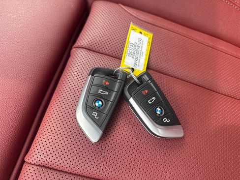 Used 2023 BMW i4 eDrive35 RWD image 23