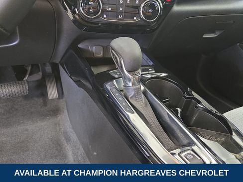 Used 2024 Chevrolet Trax LT w/ Driver Confidence Package FWD image 21