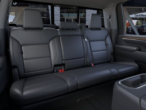 New 2026 GMC Sierra 2500 SLT w/ Max Trailering Package AWD/4WD image 17