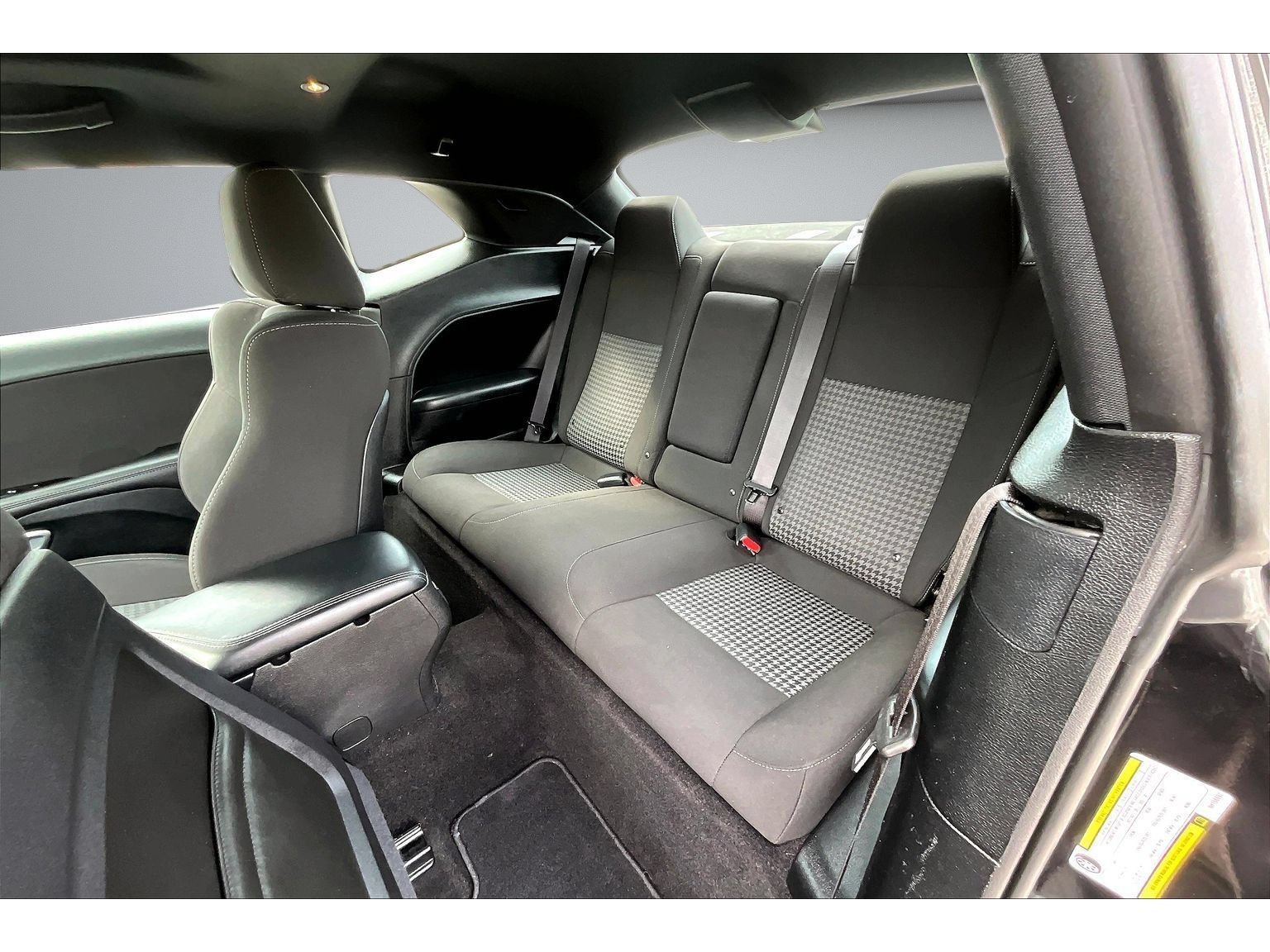 Certified 2022 Dodge Challenger GT w/ Cold Weather Group AWD/4WD image 35