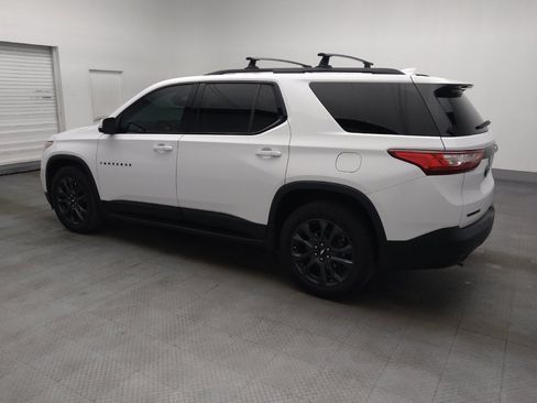 Used 2021 Chevrolet Traverse RS w/ LPO, 'HIT The Road' Package FWD image 3