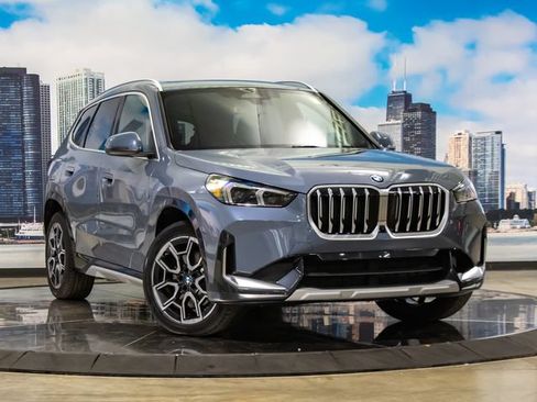 Used 2025 BMW X1 xDrive28i AWD/4WD image 1