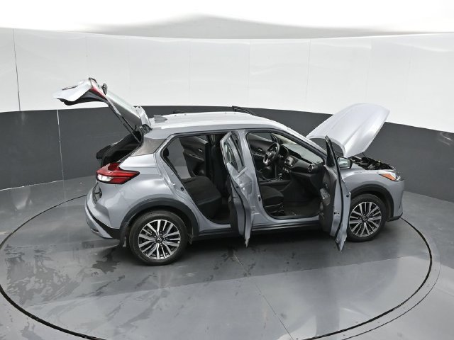 Used 2023 Nissan Kicks SV FWD image 72