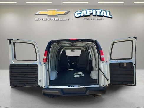 New 2026 Chevrolet Express 2500 RWD image 16