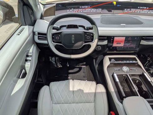 New 2026 Lincoln Navigator L Black Label image 16