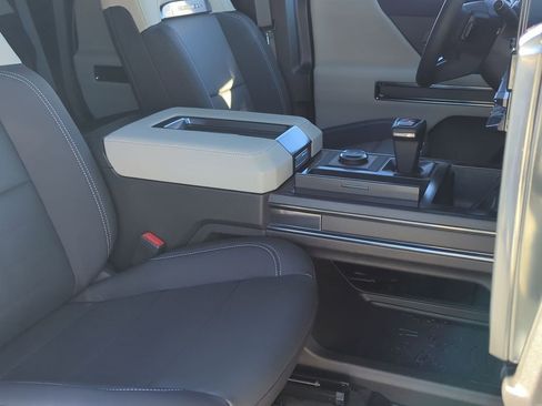 New 2026 GMC Hummer EV SUV image 27