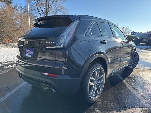 Used 2019 Cadillac XT4 Sport image 5