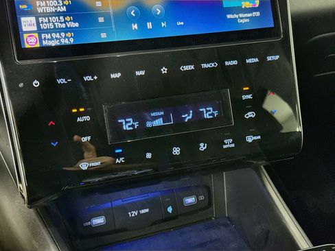Used 2023 Hyundai Tucson Limited w/ Cargo Package FWD image 20