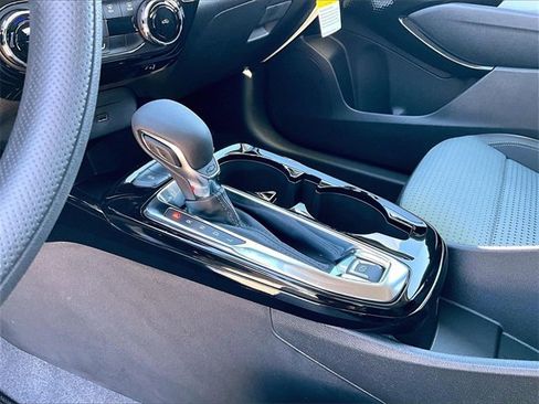 New 2026 Chevrolet Trax LT image 12