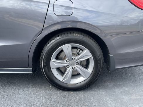 Used 2018 Honda Odyssey EX-L image 35