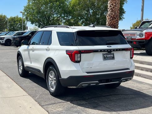 New 2026 Ford Explorer Active w/ Active Comfort Package RWD image 4