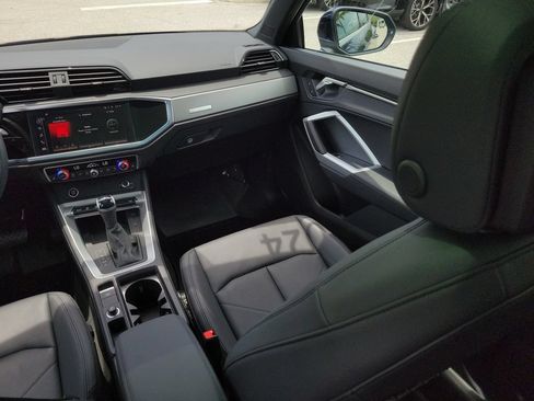 Certified 2024 Audi Q3 2.0T Premium AWD/4WD image 24