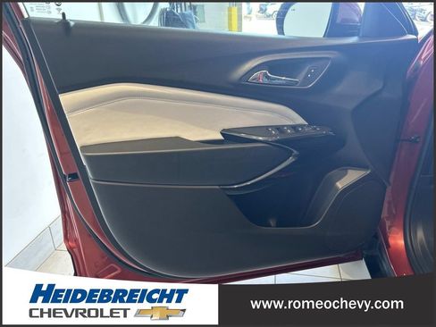 Used 2024 Chevrolet Trax LT w/ Driver Confidence Package FWD image 10