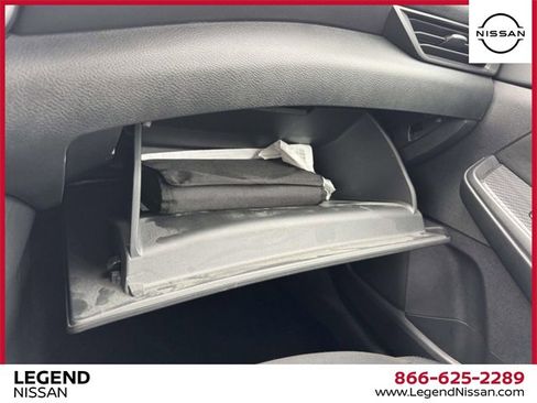 Used 2024 Nissan Sentra S image 30