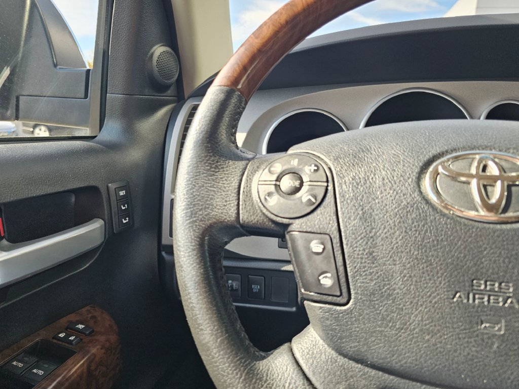 Used 2013 Toyota Tundra Platinum AWD/4WD image 32