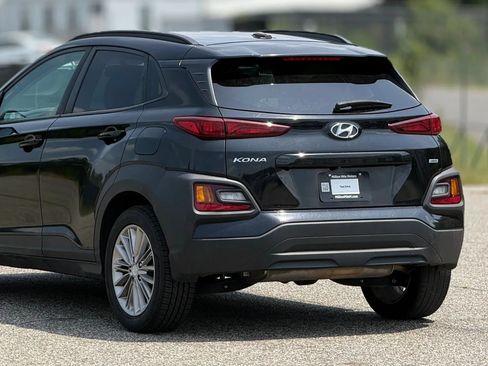 Used 2018 Hyundai Kona SEL AWD/4WD image 16