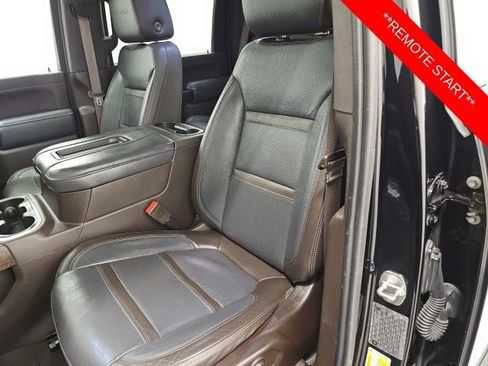 Used 2020 GMC Sierra 2500 Denali w/ Denali Ultimate Package image 16