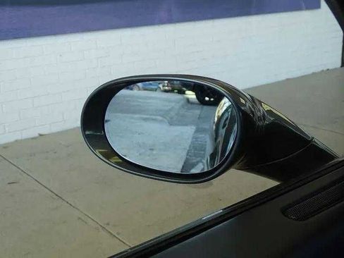 Used 2011 Ferrari California image 42