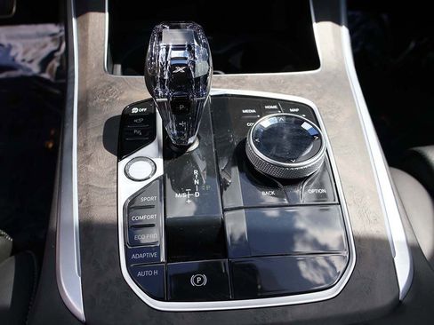 Used 2023 BMW X5 sDrive40i w/ Executive Package image 56