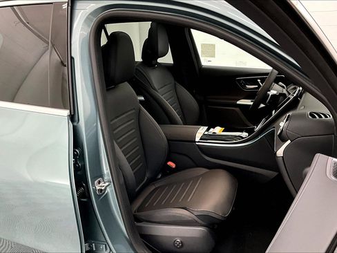 New 2026 Mercedes-Benz GLC 350e 4MATIC image 5
