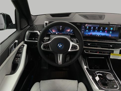 New 2026 BMW X5 xDrive50e AWD/4WD image 15