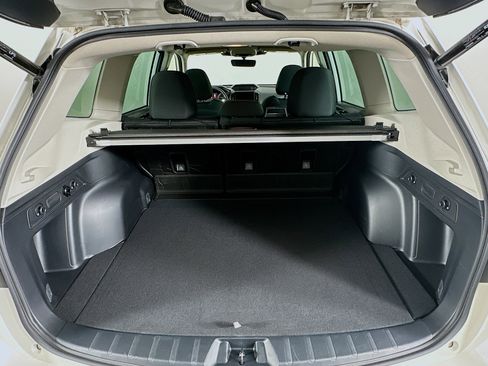 Used 2023 Subaru Forester Premium image 29