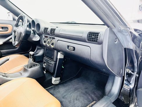 Used 2002 Toyota MR2 image 40