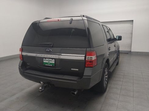 Used 2017 Ford Expedition XLT image 9