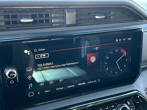 Used 2024 GMC Sierra 1500 AT4 w/ AT4 Preferred Package image 13