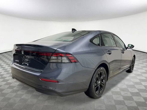 New 2025 Honda Accord SE image 4
