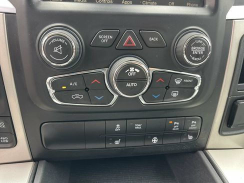 Used 2017 RAM 1500 Big Horn AWD/4WD image 44