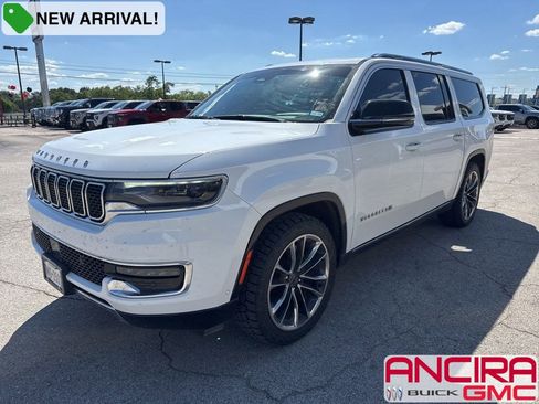 Used 2024 Jeep Wagoneer L Series III w/ Premium Group I AWD/4WD image 1