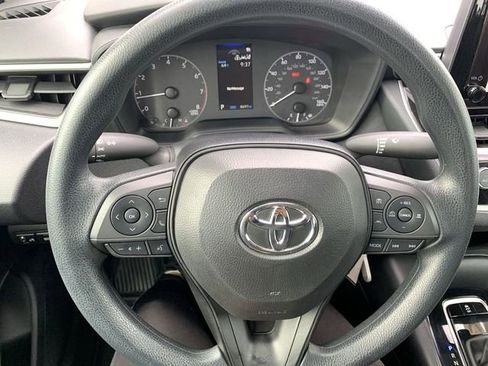 Used 2024 Toyota Corolla LE FWD image 19