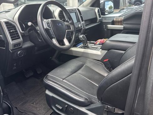 Used 2020 Ford F150 Lariat w/ Equipment Group 502A Luxury AWD/4WD image 6