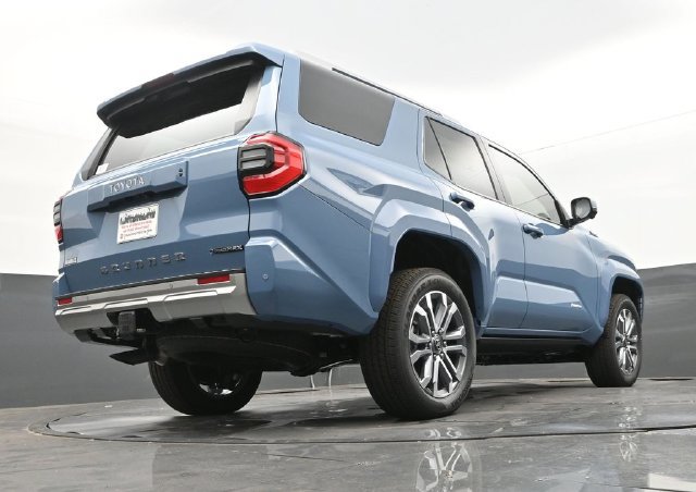 New 2026 Toyota 4Runner Limited AWD/4WD image 26