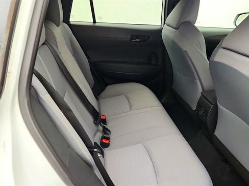 Used 2023 Toyota Corolla Cross AWD Hybrid image 21