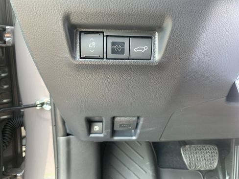 New 2026 Toyota RAV4 AWD image 31