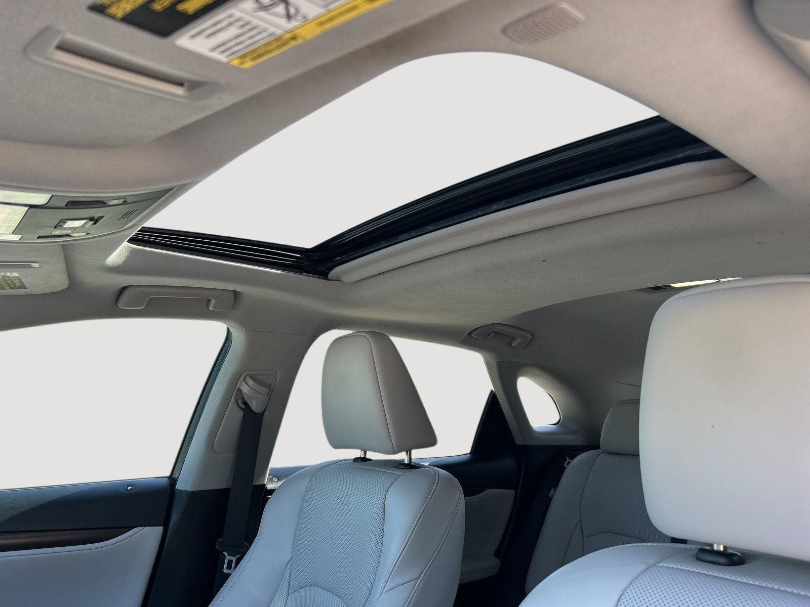 Used 2020 Lexus RX 350 AWD w/ Premium Package image 19