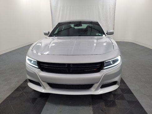 Used 2019 Dodge Charger SXT image 15