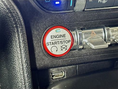 Used 2017 Ford Mustang GT Premium image 27