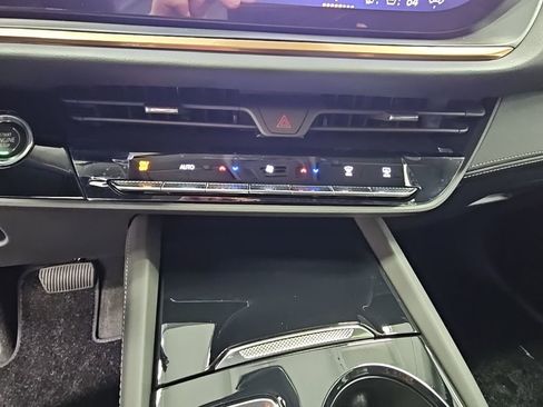 New 2026 Buick Envision Avenir image 20