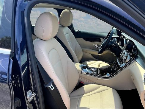 Used 2020 Mercedes-Benz C 300 Sedan w/ Premium Package image 27