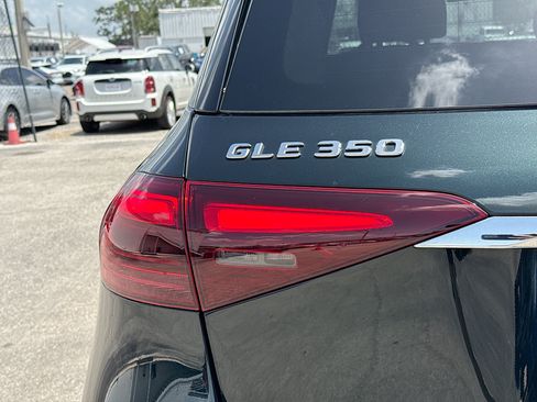 Used 2025 Mercedes-Benz GLE 350 4MATIC image 10