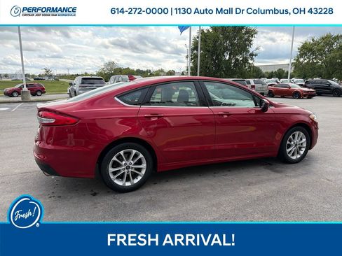 Used 2020 Ford Fusion SE FWD image 9