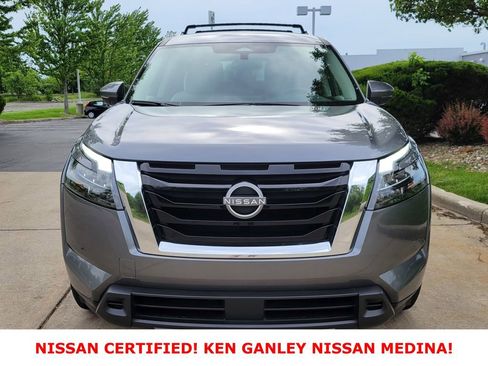 Certified 2023 Nissan Pathfinder SV AWD/4WD image 8